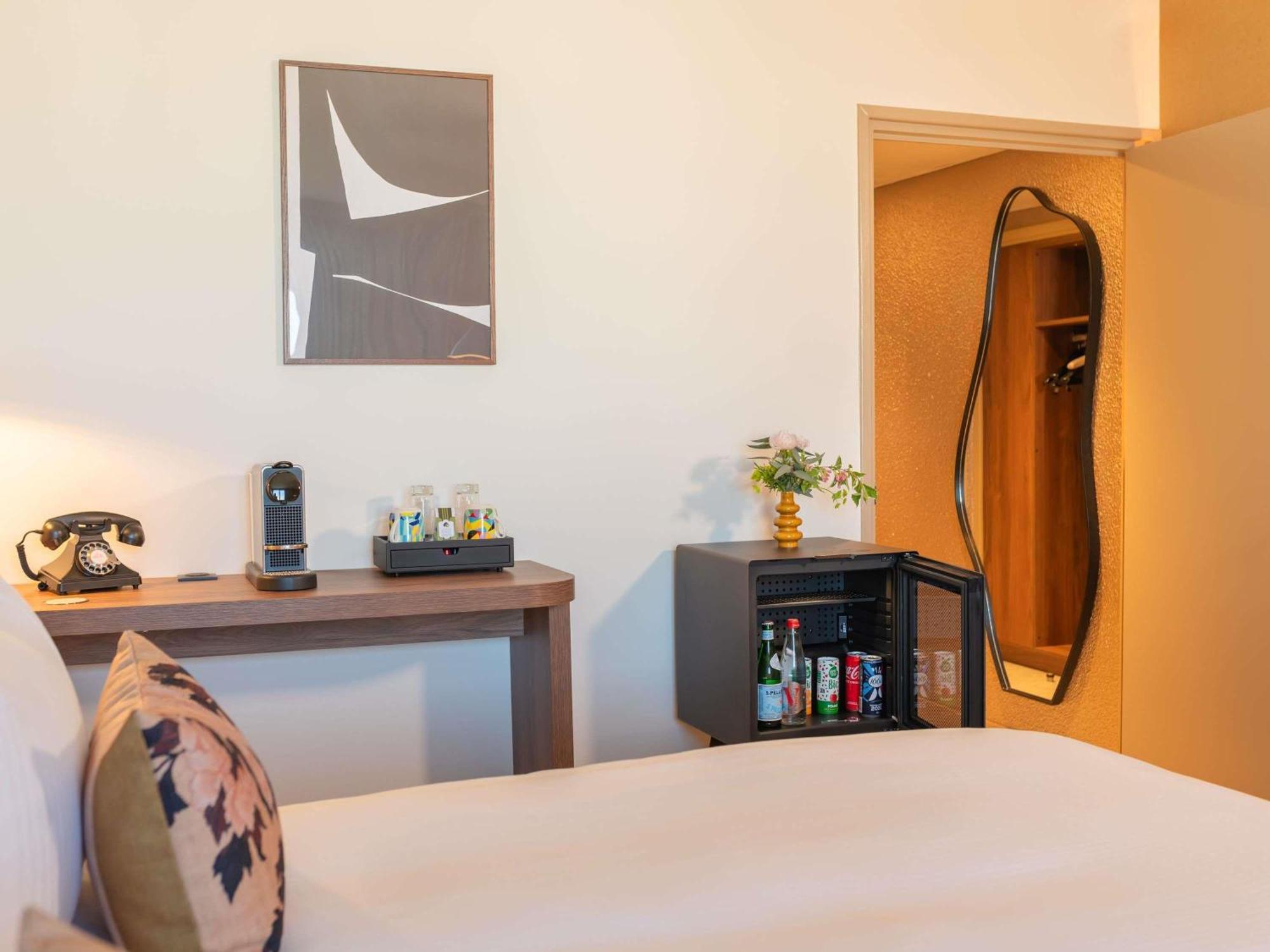 Deluxe Zimmer mit Kingsize-Bett